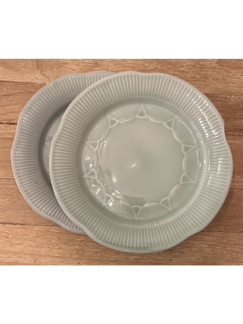 Pier 1 Celadon Dinner Plate Green 9.5" Embossed Ribbed Scalloped Trim - Set of 2